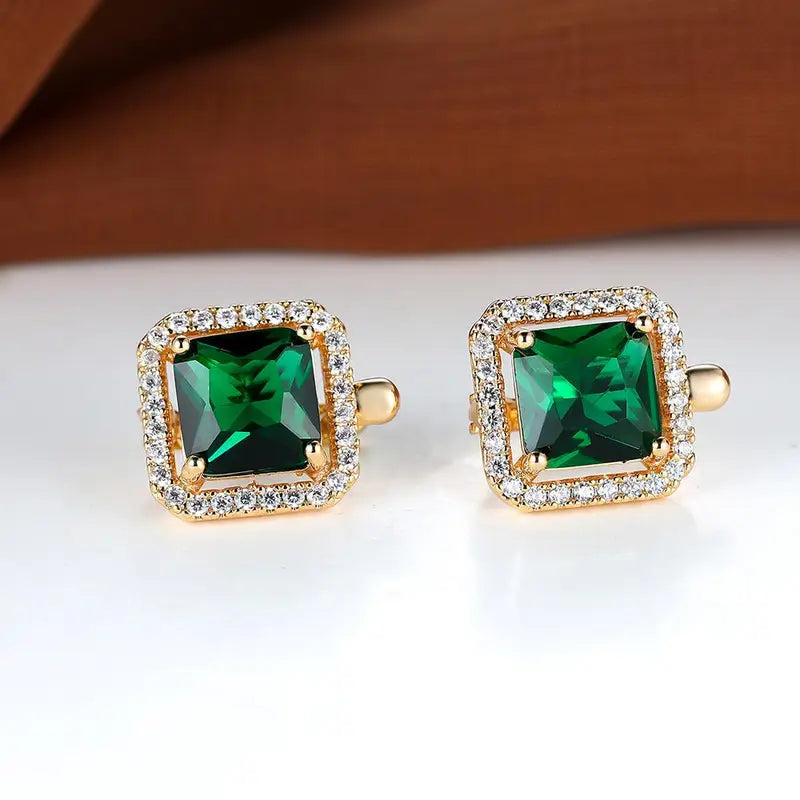 Aretes Dorados Cuadrados de Circonita Verde | Oro