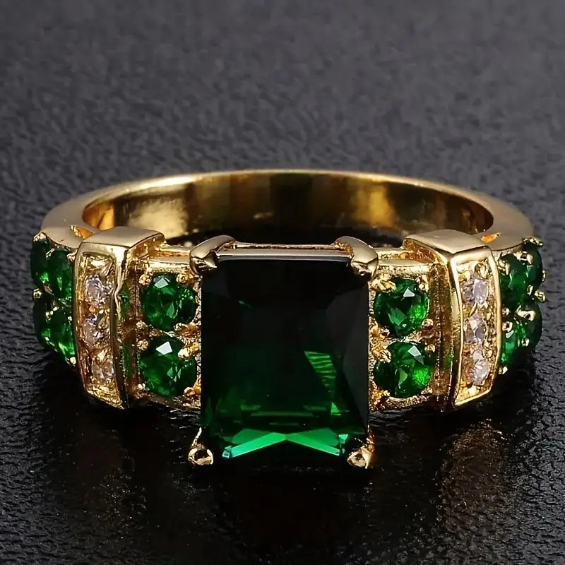 Anillo Averine Virdara | Oro