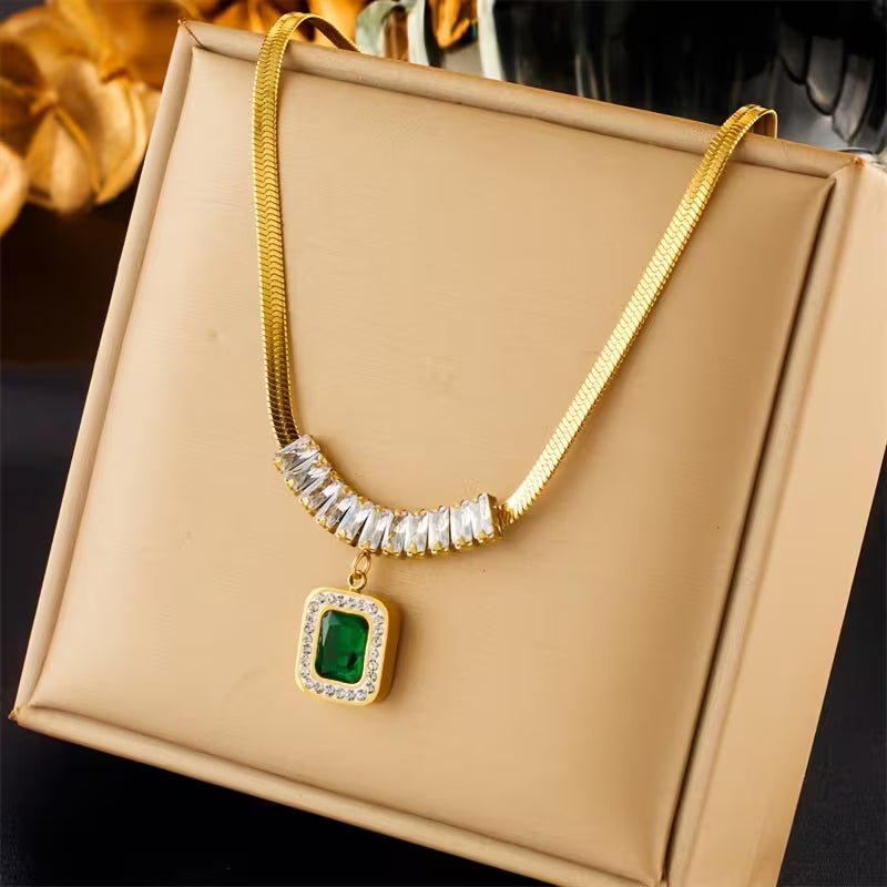 Collar Esmeralda Regalia Prism | Oro