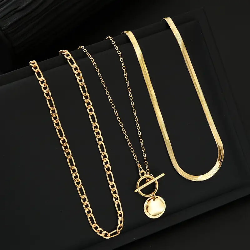 Collar en Capas con Moneda Texturizada Savira | Oro