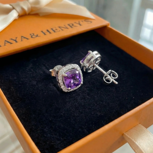 Aretes de Botón Cuadrados Pavé Amatista | Oro blanco