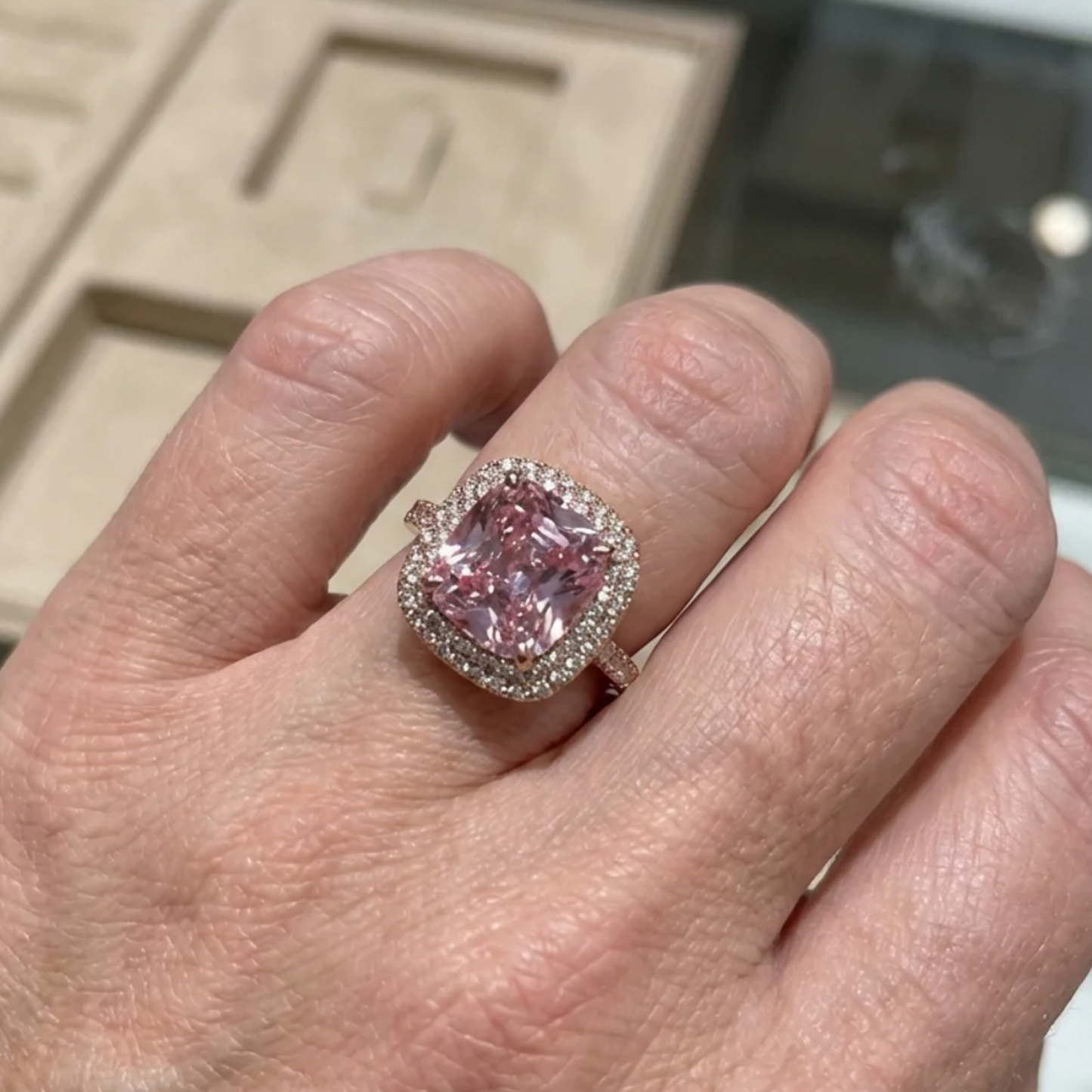 Anillo Cushion Rosa Zafiro | Oro rosa