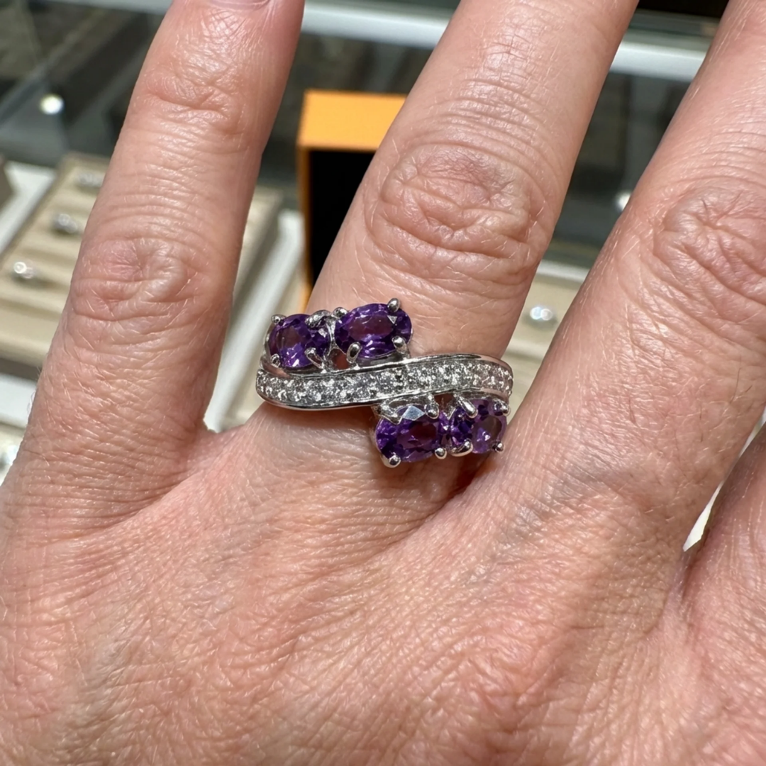 Anillo Lavanda Flow | Oro blanco