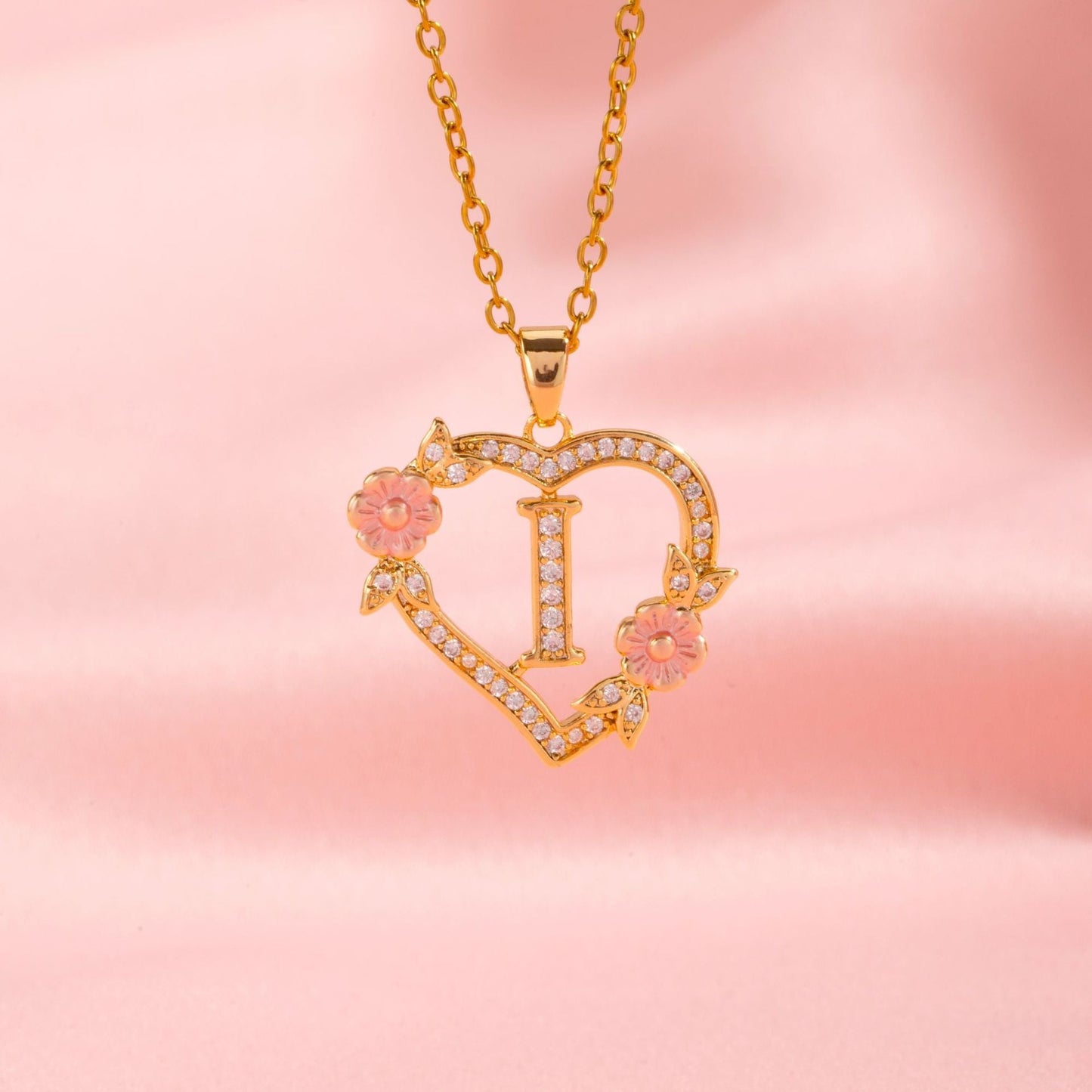 Collar con Inicial y Dije Floral | Oro