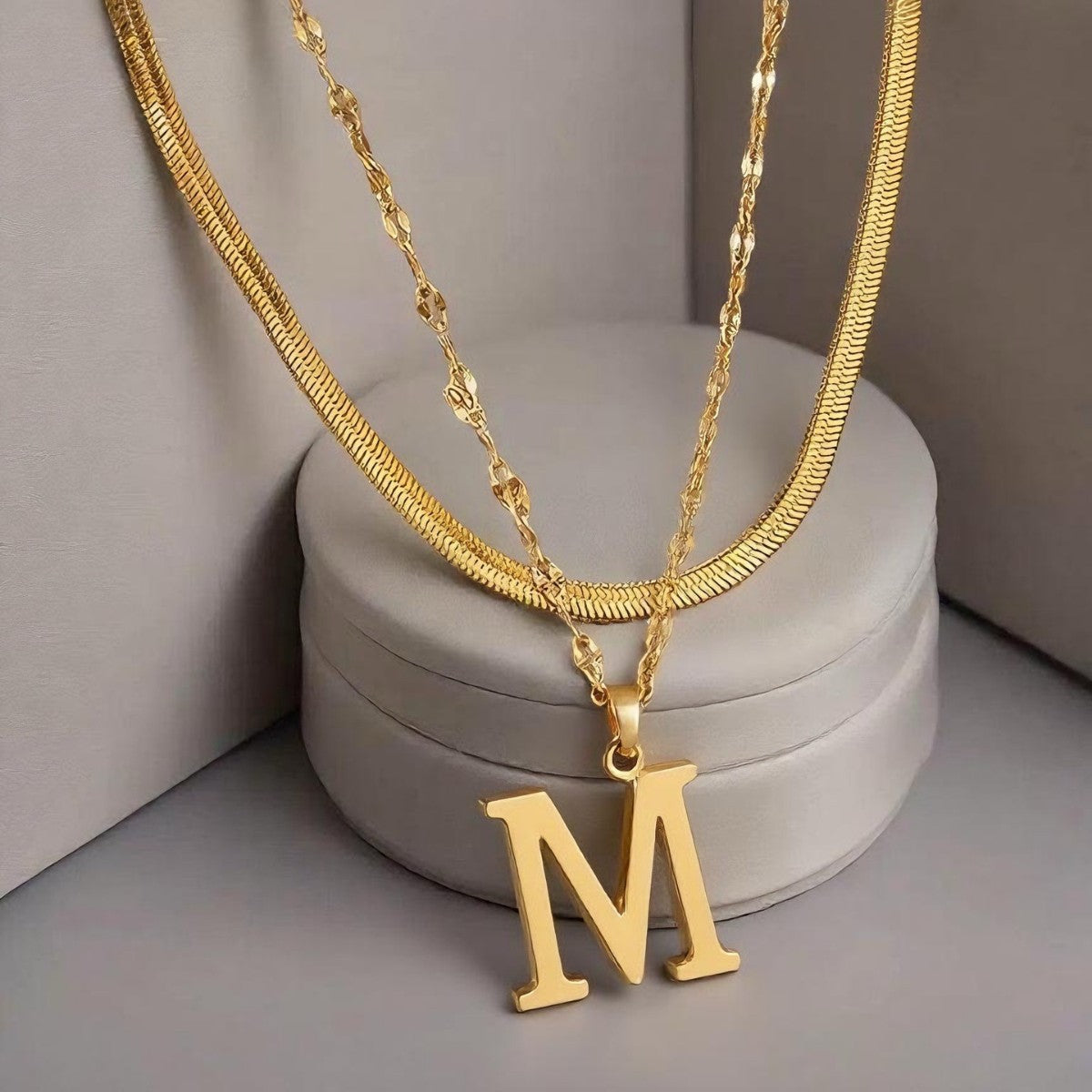 Collar con Inicial en Capas | Oro