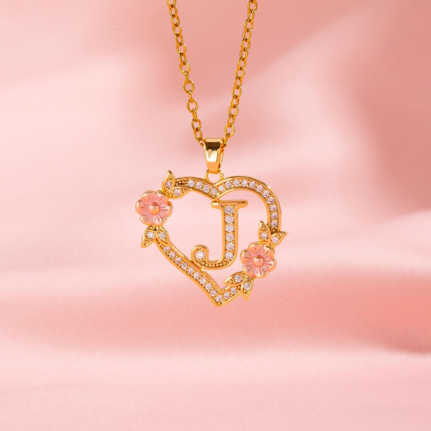 Collar con Inicial y Dije Floral | Oro