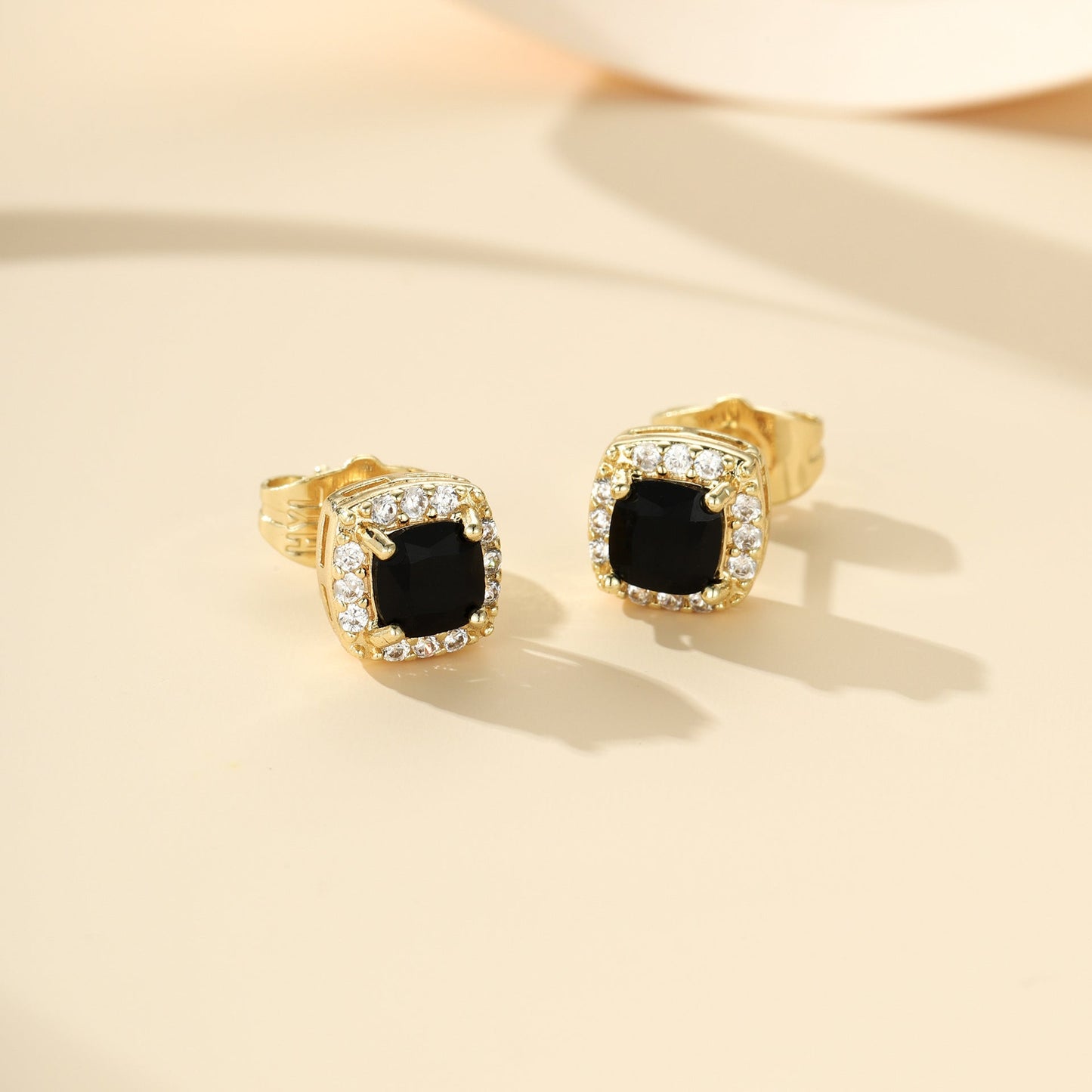 Aretes de Botón Midnight Royale | Oro