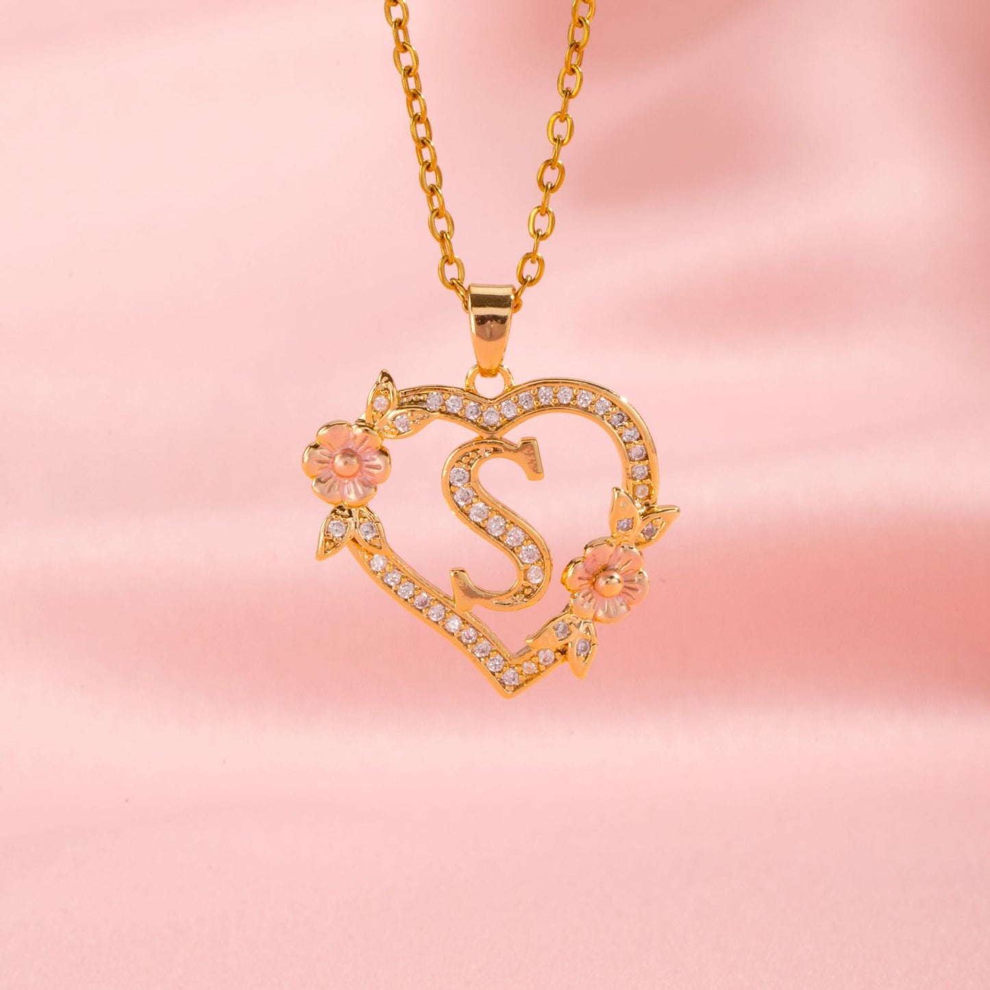 Collar con Inicial y Dije Floral | Oro