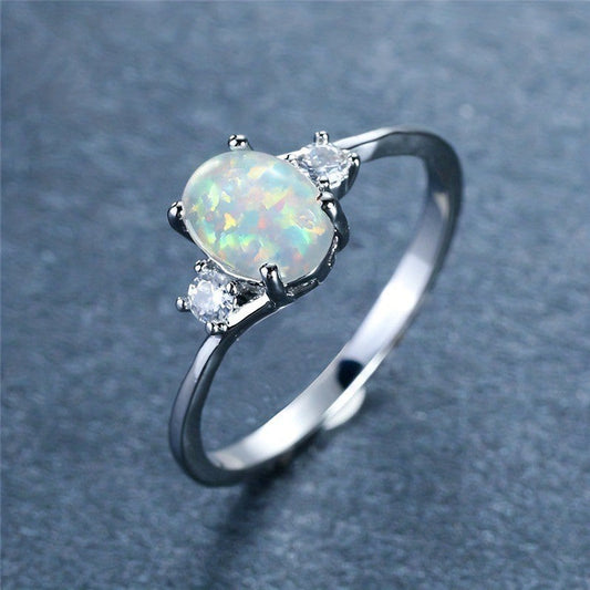 Anillo de Ópalo Embrace | Oro blanco