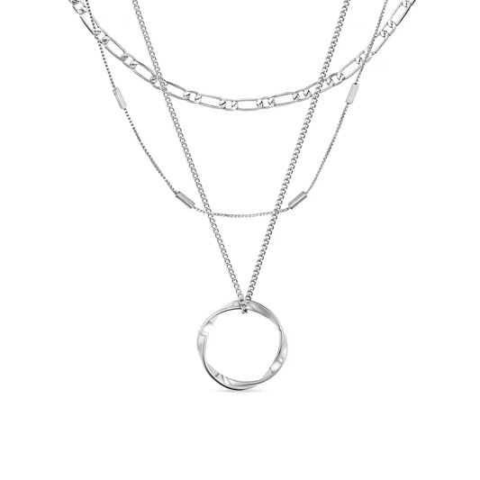 Collar de Tres Hileras con Círculo Abierto | Oro blanco