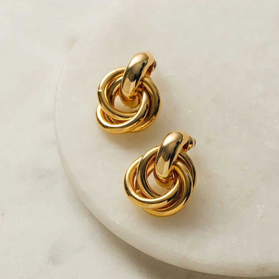 Aretes Llamativos Entrelazados | Oro blanco