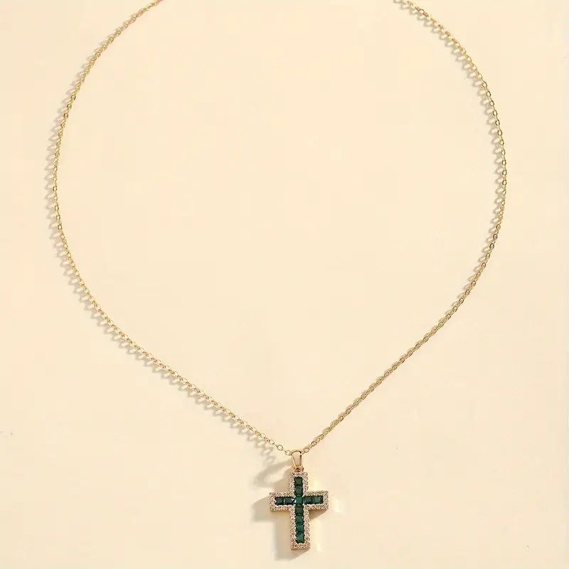 Collar con Colgante de Cruz Esmeralda Solene | Oro