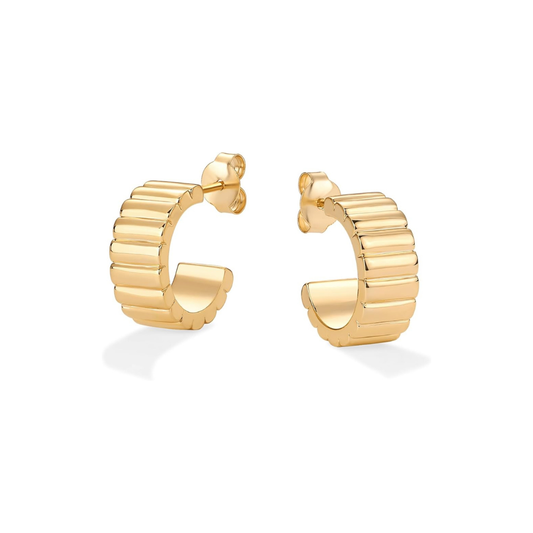Aretes Clásicos con Relieve | Oro